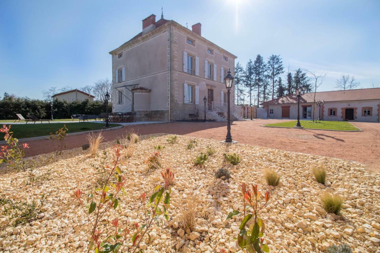 Gite de charme 5 épis - Demeure La Moliére Glaine-Montaigut Exterior foto